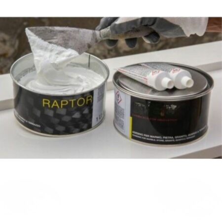 Application Du Mastic Raptor Avec Spatule Haltra