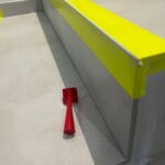 Spatule Manuelle Pour La Finition Des Joints Sur Angles Et Bords De Carrelage